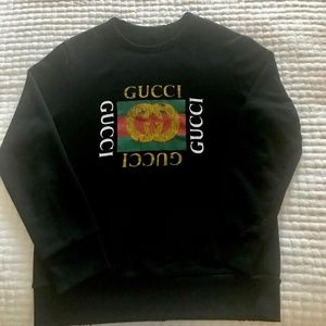 Gucci sweatshirt